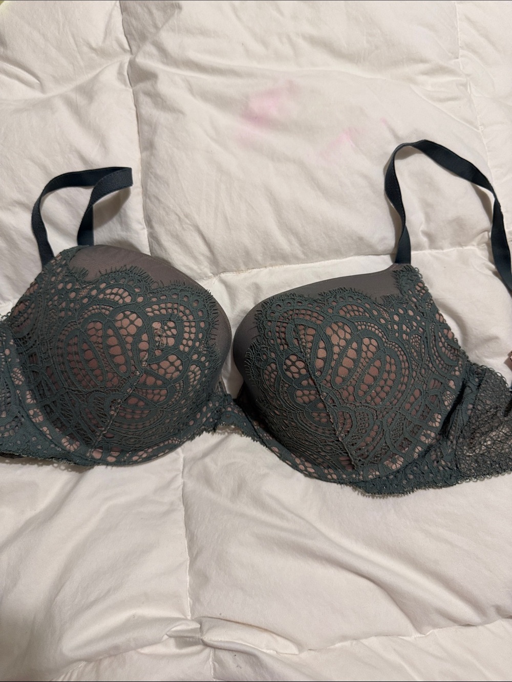 Victoria's Secret Dark Green Lace Push-Up Bra